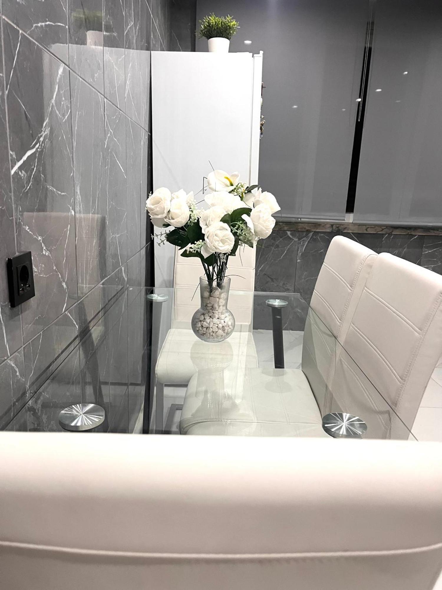 N3 Apartment Amadora Luaran gambar